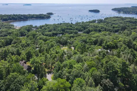44 Timbercliffe Drive Camden ME 04843