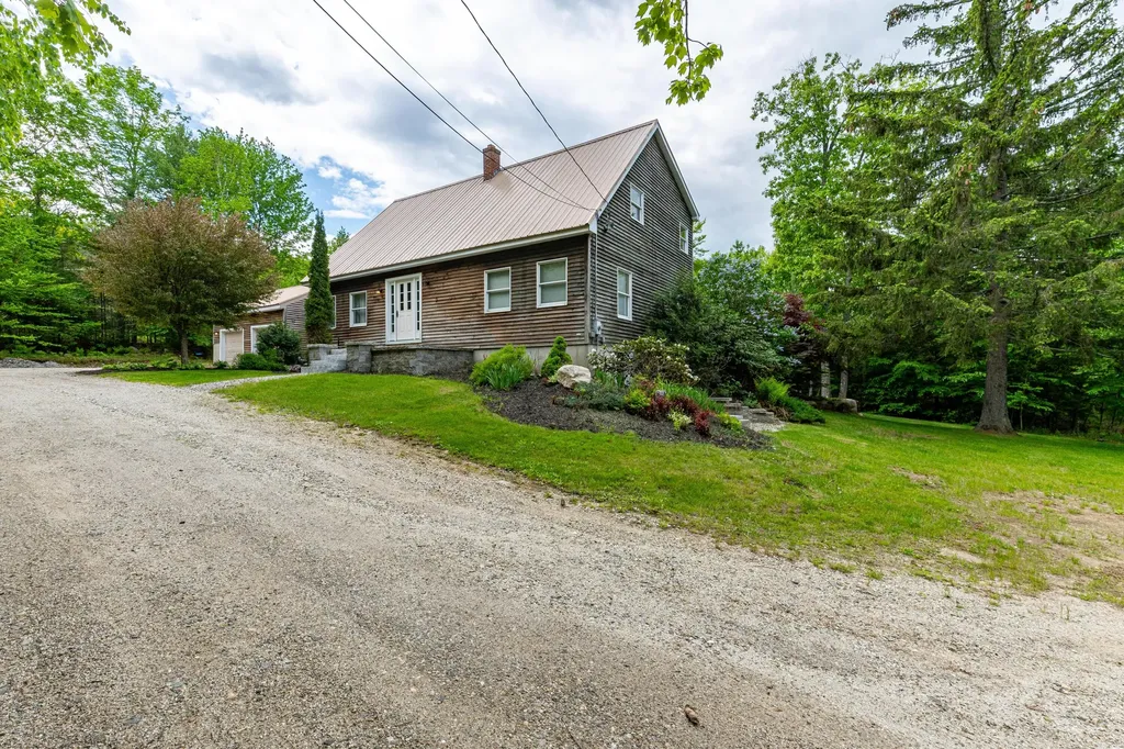 298-1B Main Street Oxford ME 04270