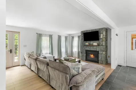298-1B Main Street Oxford ME 04270