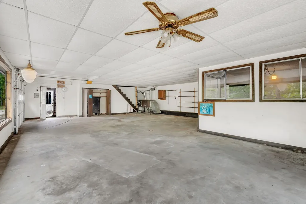 197 Main Road Phippsburg ME 04562