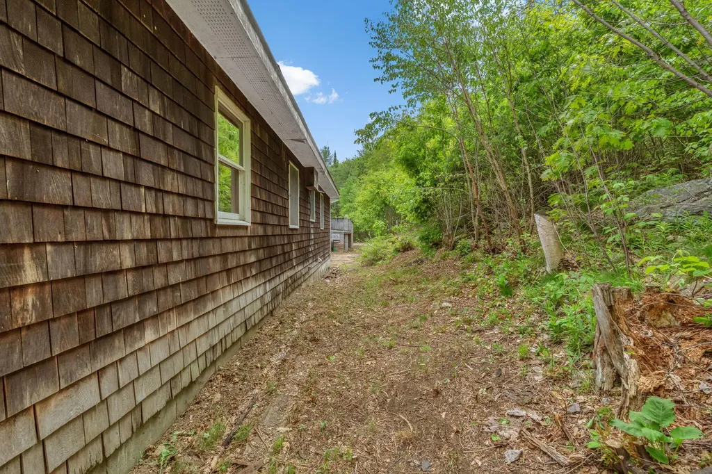 197 Main Road Phippsburg ME 04562