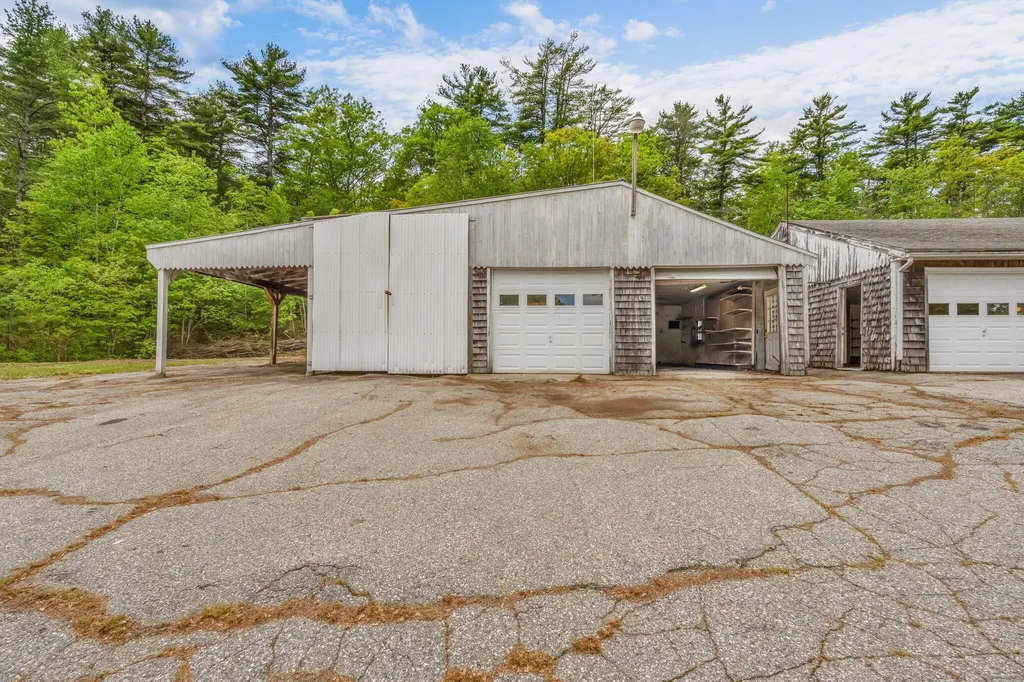 197 Main Road Phippsburg ME 04562