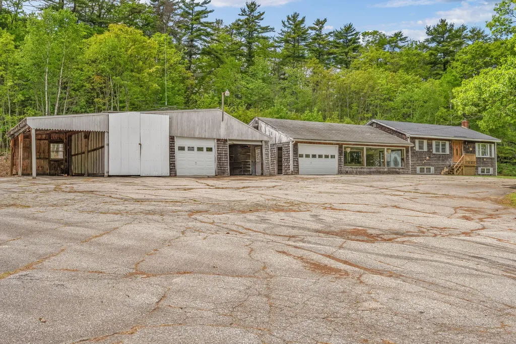 197 Main Road Phippsburg ME 04562