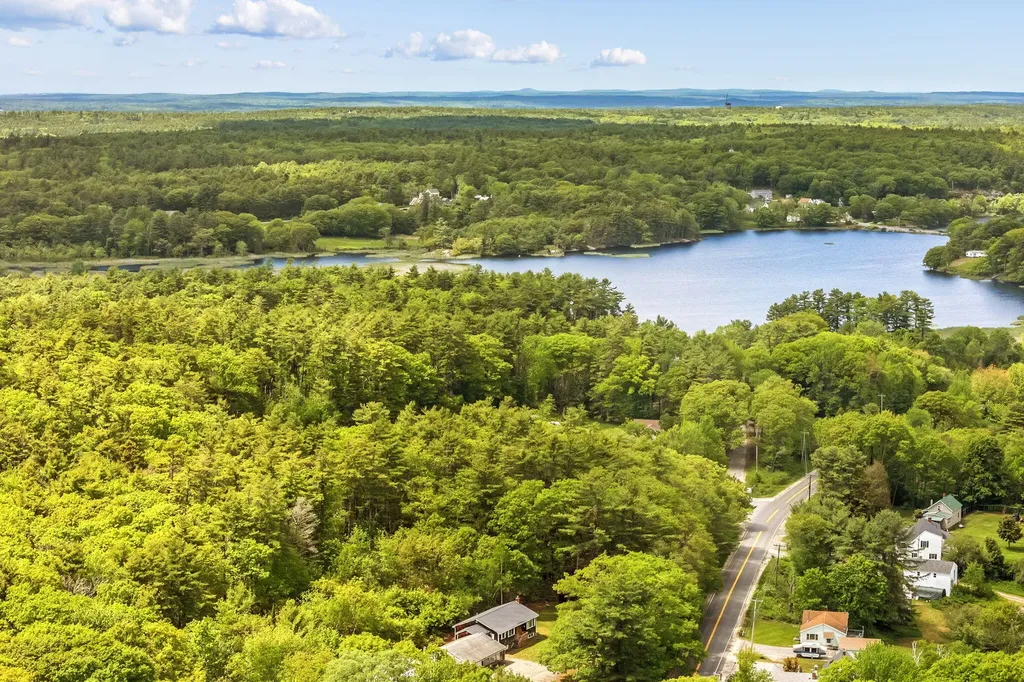 197 Main Road Phippsburg ME 04562