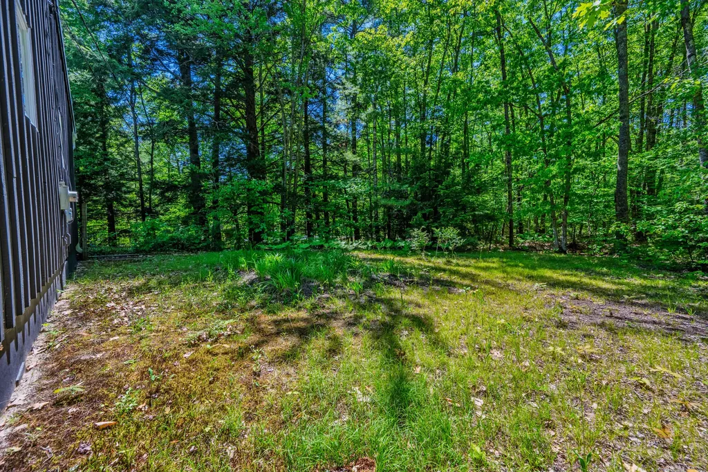 81 Babbidge Road Falmouth ME 04105