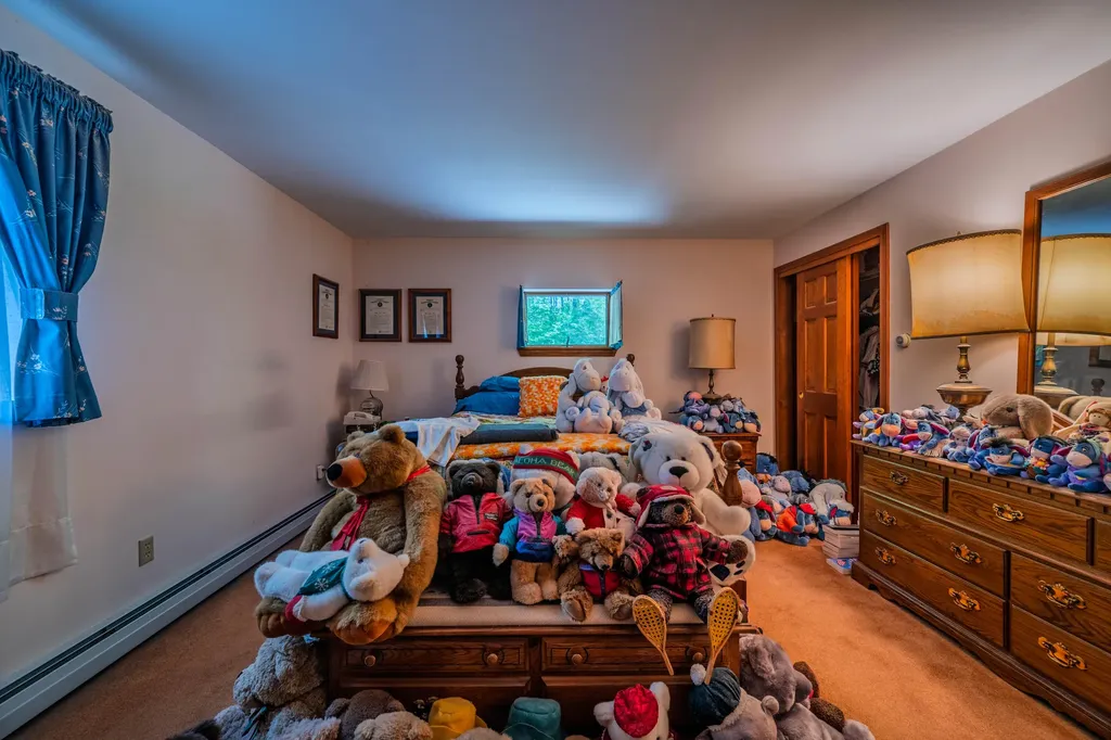 81 Babbidge Road Falmouth ME 04105