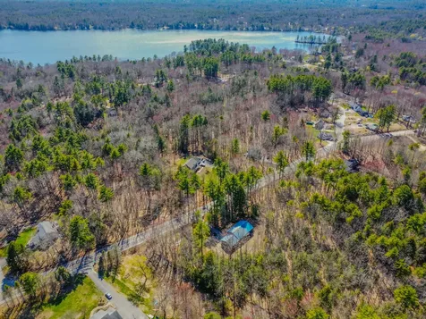 81 Babbidge Road Falmouth ME 04105