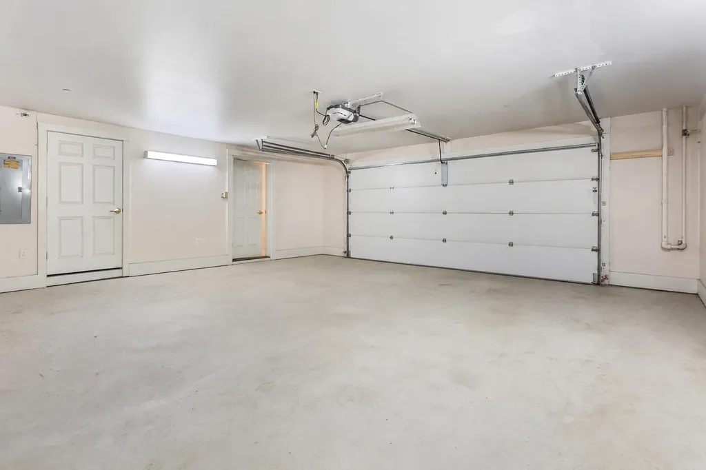20 Springbrook Drive Belfast ME 04915