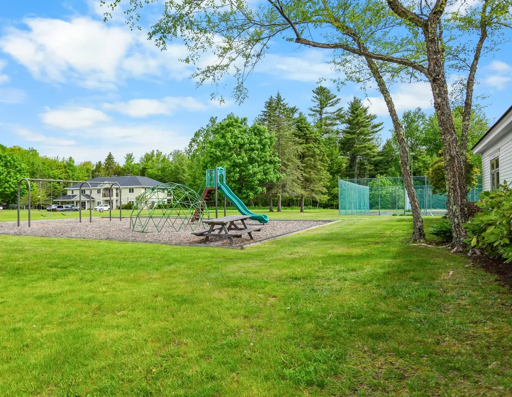 20 Springbrook Drive Belfast ME 04915