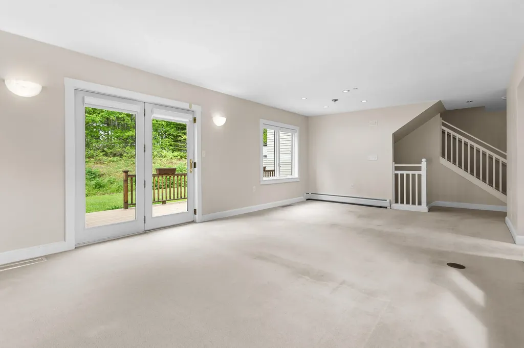 20 Springbrook Drive Belfast ME 04915