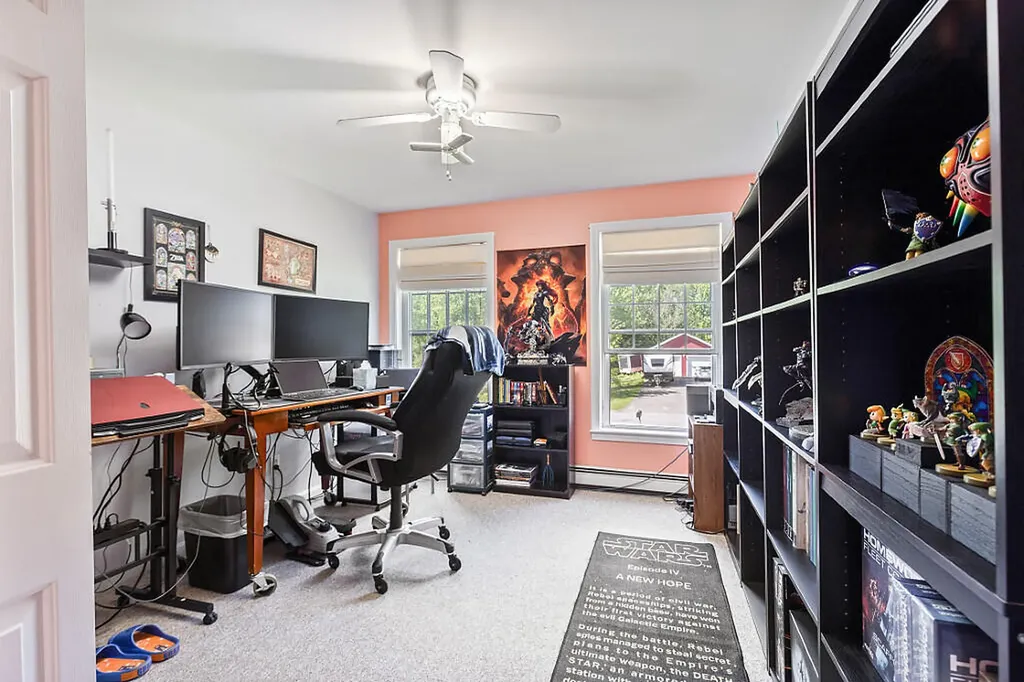 5 Howard Circle Sidney ME 04330