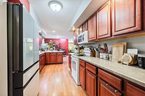 5 Howard Circle Sidney ME 04330