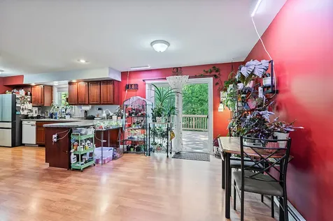 5 Howard Circle Sidney ME 04330