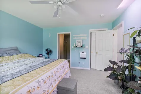 5 Howard Circle Sidney ME 04330