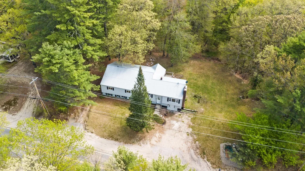421 Harrison Road Naples ME 04055