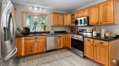 421 Harrison Road Naples ME 04055