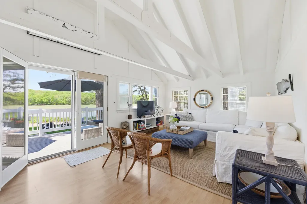 17 Norwood Lane Kennebunkport ME 04046