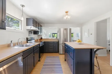 17 Norwood Lane Kennebunkport ME 04046
