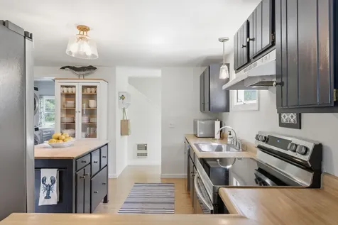 17 Norwood Lane Kennebunkport ME 04046