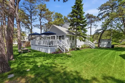 17 Norwood Lane Kennebunkport ME 04046