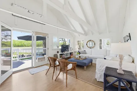 17 Norwood Lane Kennebunkport ME 04046