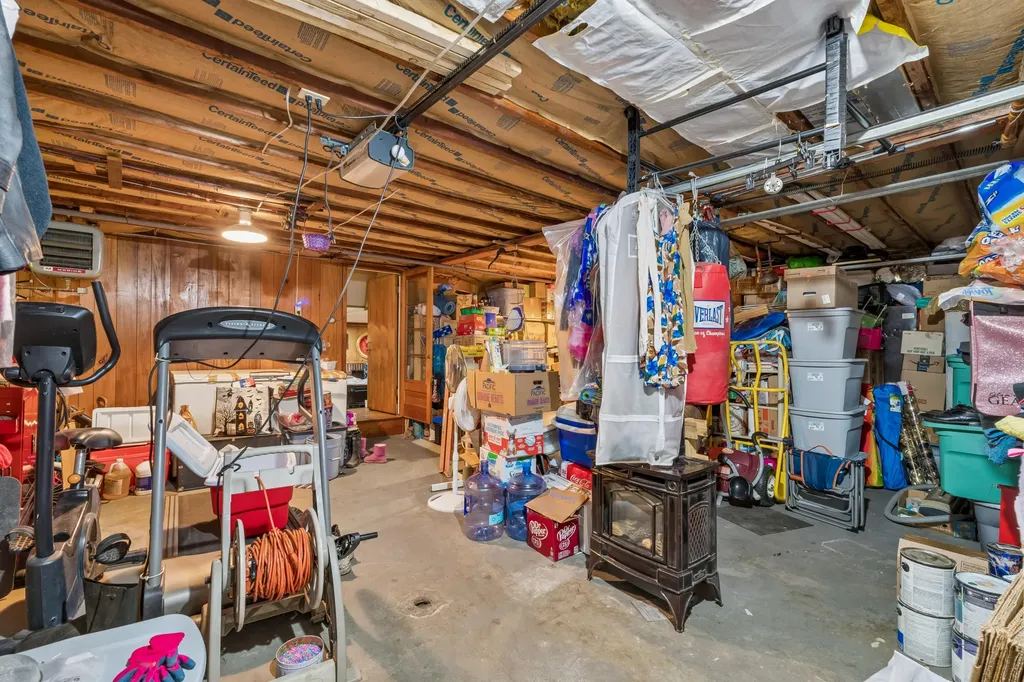 10 Ridgewood Drive Augusta ME 04330
