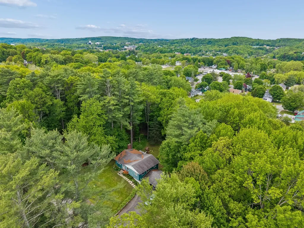 10 Ridgewood Drive Augusta ME 04330
