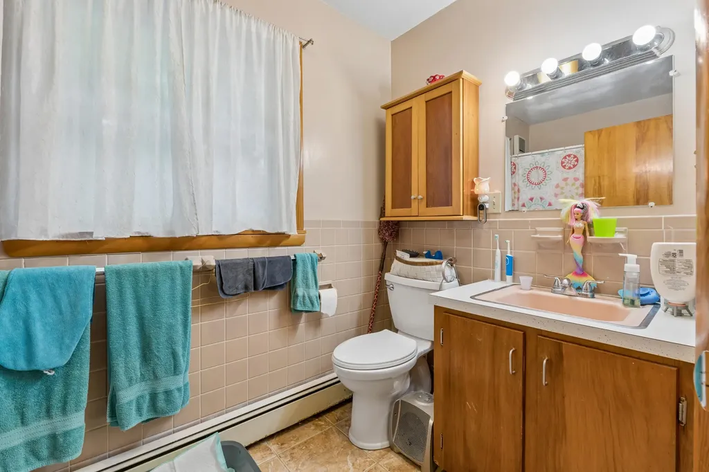 10 Ridgewood Drive Augusta ME 04330