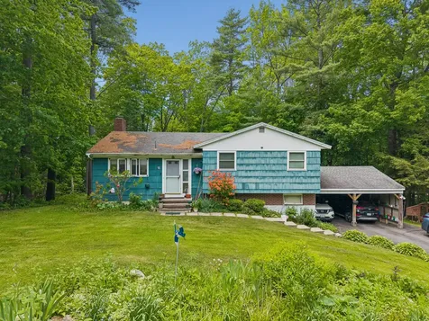 10 Ridgewood Drive Augusta ME 04330