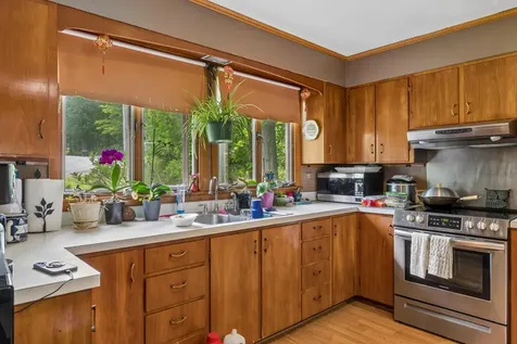 10 Ridgewood Drive Augusta ME 04330