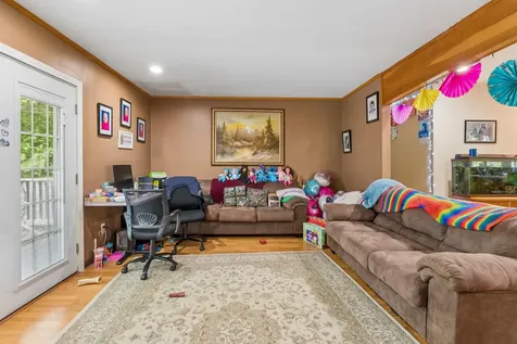 10 Ridgewood Drive Augusta ME 04330