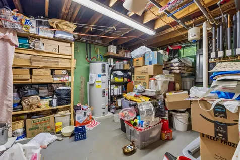10 Ridgewood Drive Augusta ME 04330