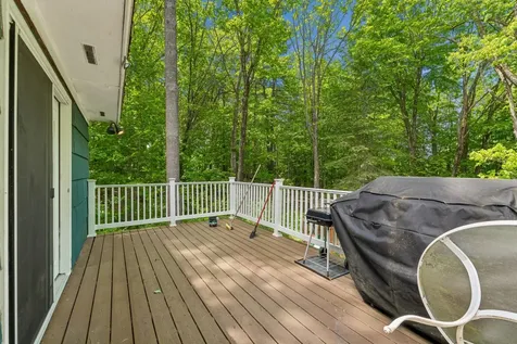 10 Ridgewood Drive Augusta ME 04330