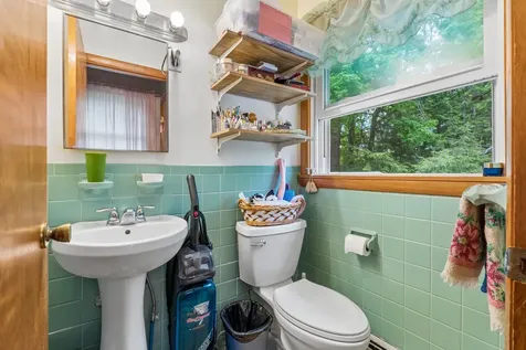 10 Ridgewood Drive Augusta ME 04330