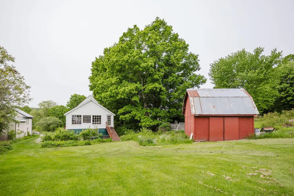77 Main Street New Sharon ME 04955