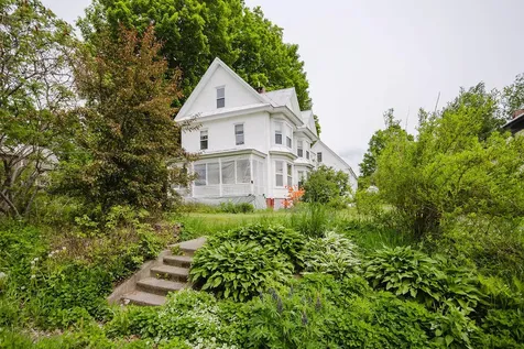 77 Main Street New Sharon ME 04955