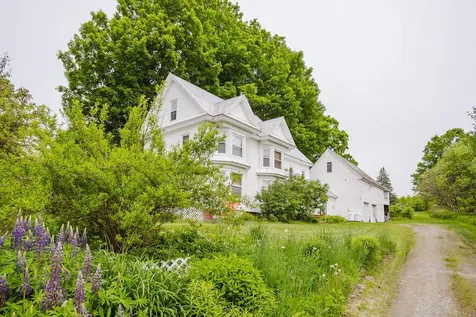 77 Main Street New Sharon ME 04955