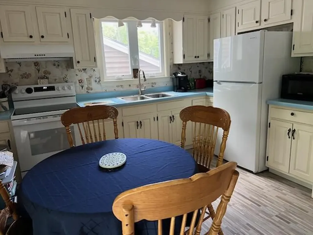 69 Barrows Drive Topsham ME 04086