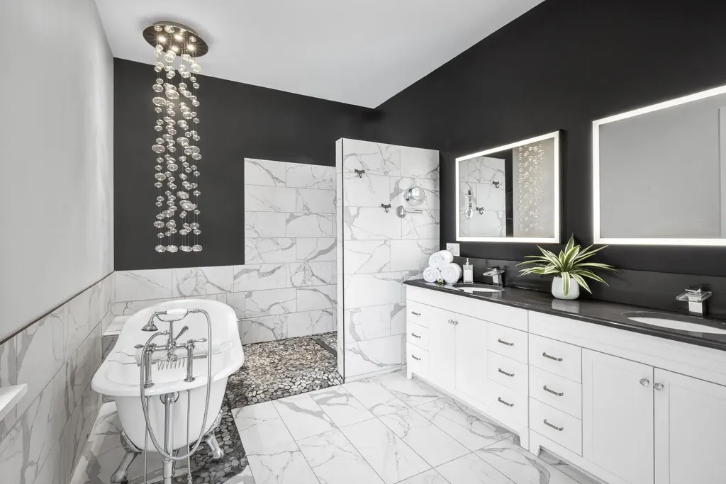 8 Navy Street Extension Searsport ME 04974