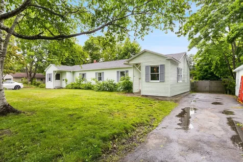 30 Dodge Street Westbrook ME 04092