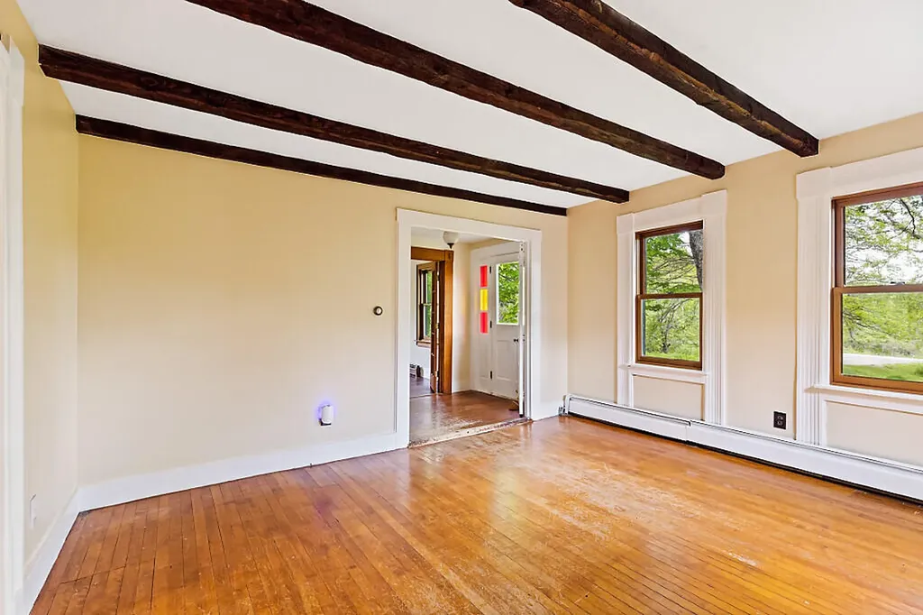 44 Stanley Hill Road China ME 04358