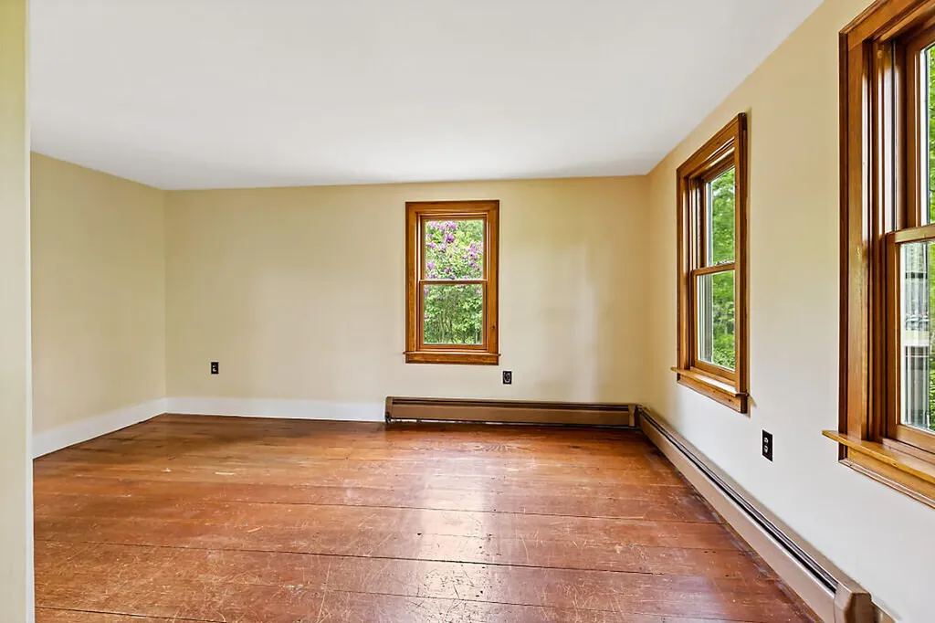 44 Stanley Hill Road China ME 04358