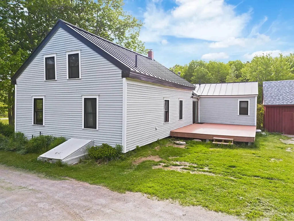 44 Stanley Hill Road China ME 04358