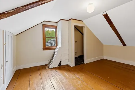 44 Stanley Hill Road China ME 04358