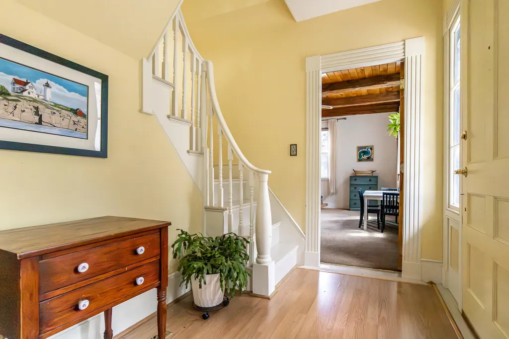 141 Portland Street South Berwick ME 03908