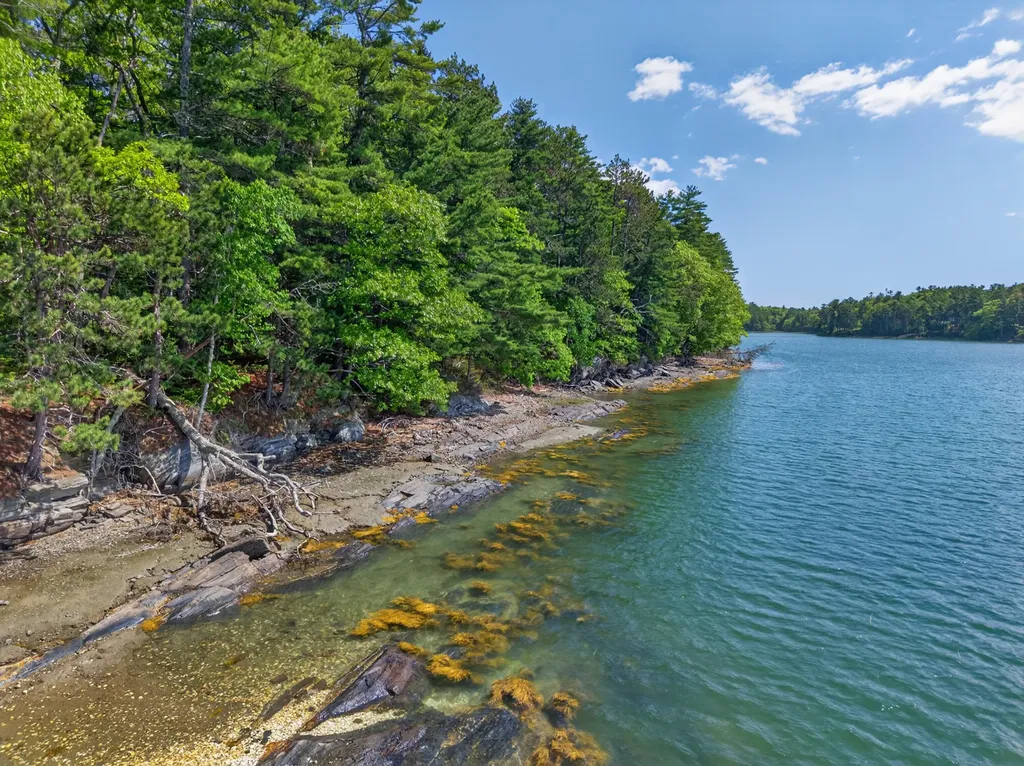 0 Bombazine Island Harpswell ME 04079