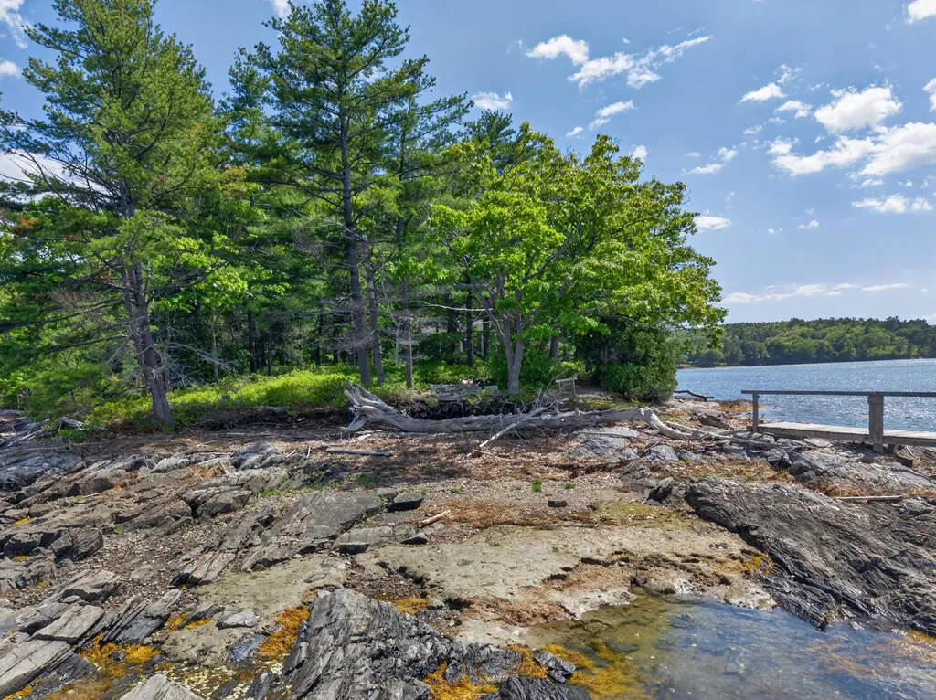 0 Bombazine Island Harpswell ME 04079
