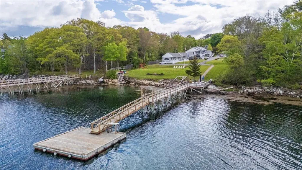 7A Wave Crest Drive Boothbay ME 04544