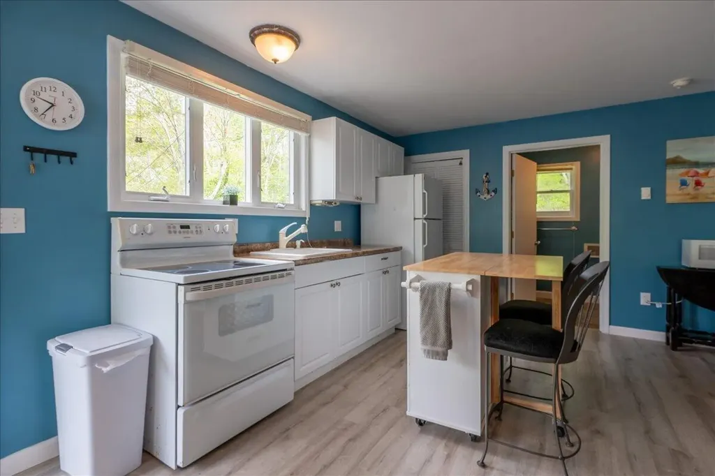 7A Wave Crest Drive Boothbay ME 04544