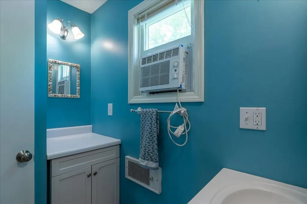 7A Wave Crest Drive Boothbay ME 04544